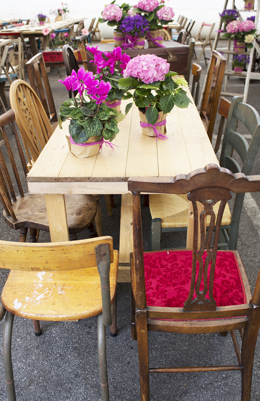 Vintage_Furniture_Event_Hire